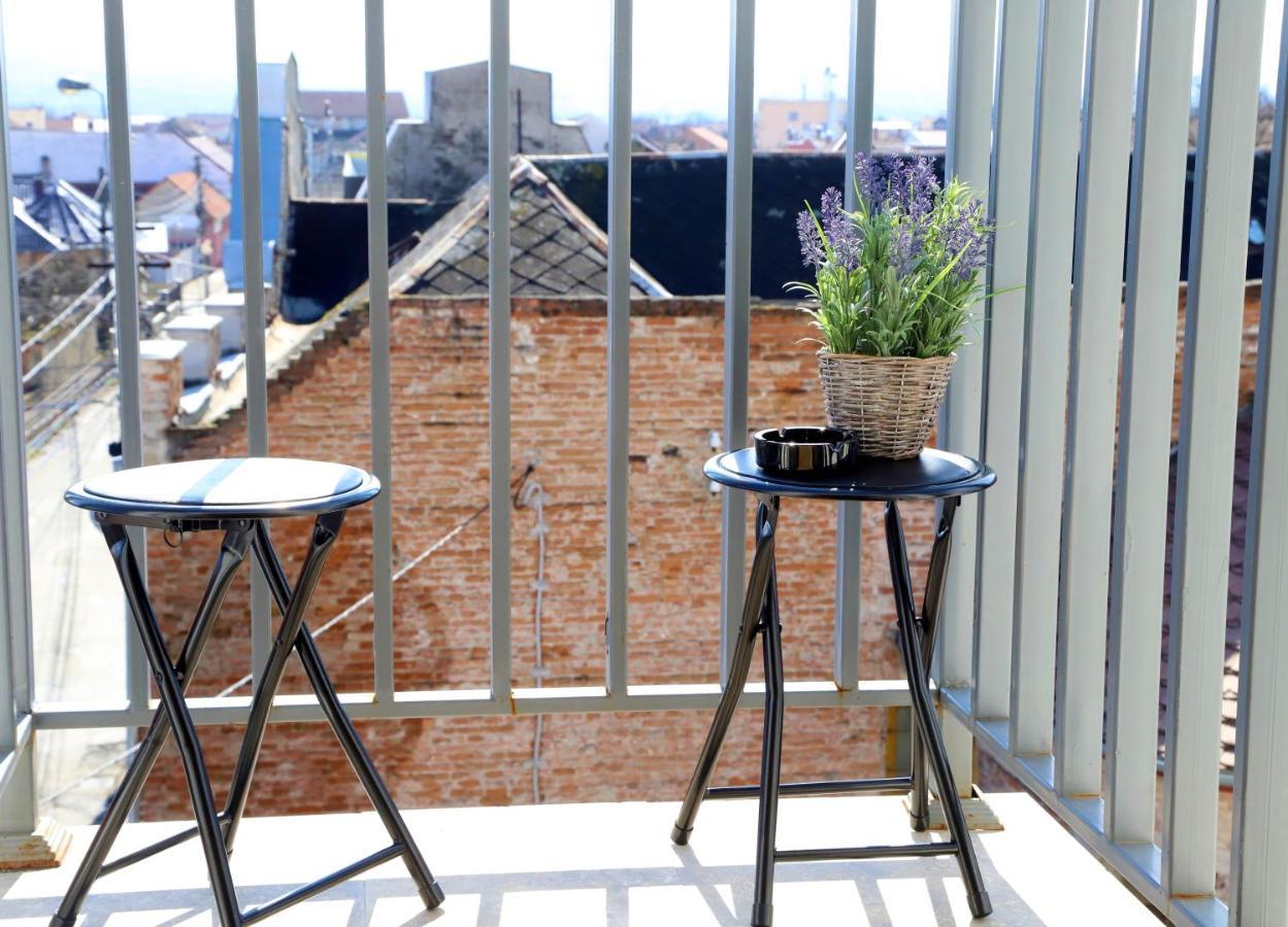 Apartament Central "Casa D'Alba" Alba Iulia Bagian luar foto